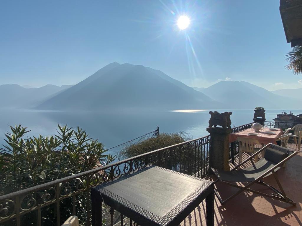 The Comfort - Big Apartment In Villa With Garden And Terrace Argegno Exteriör bild