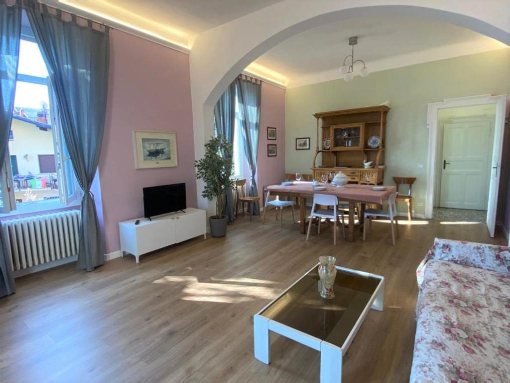 The Comfort - Big Apartment In Villa With Garden And Terrace Argegno Exteriör bild